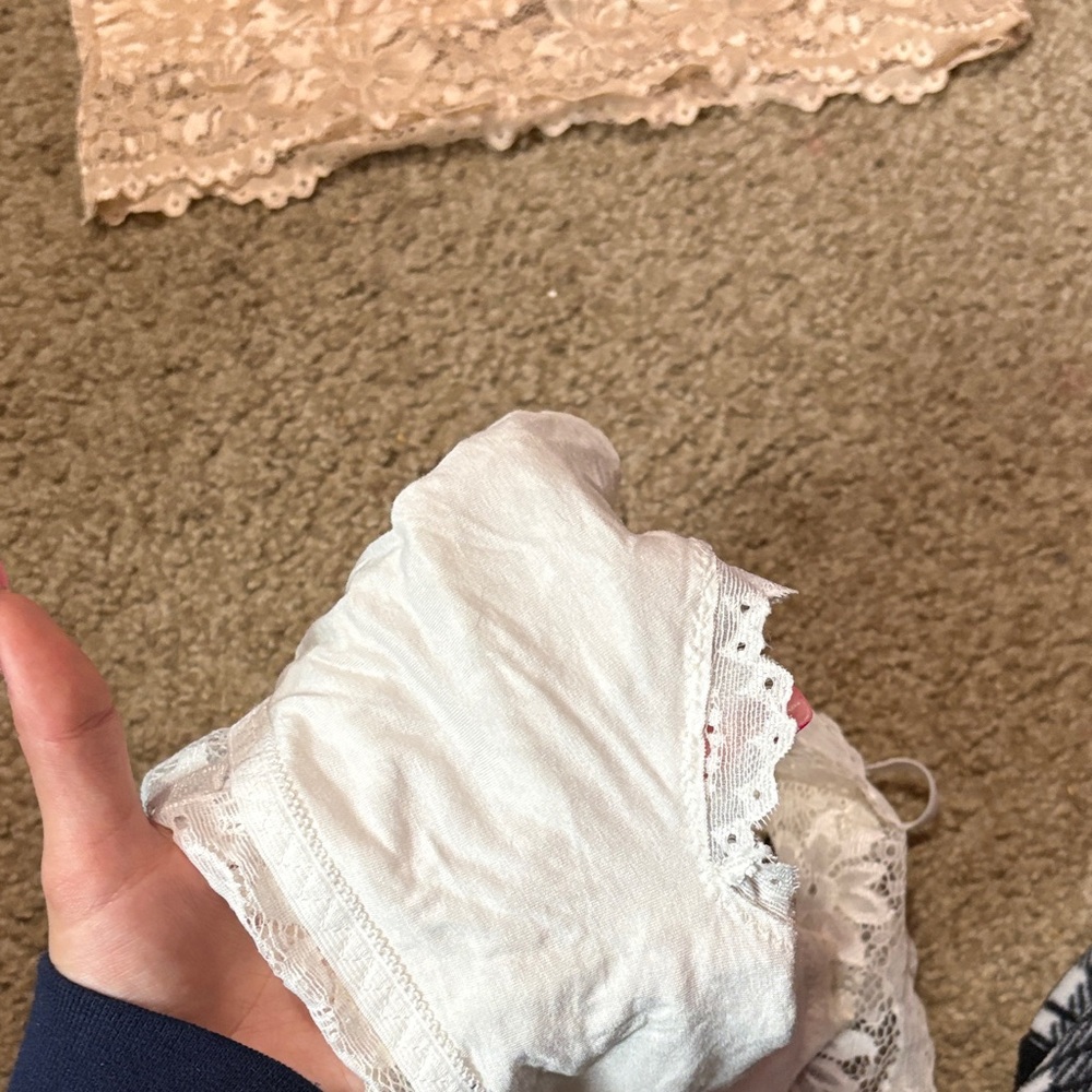 Amazing Lace Floral Bandeau Set - Cream and Tan - Picture 2 of 3